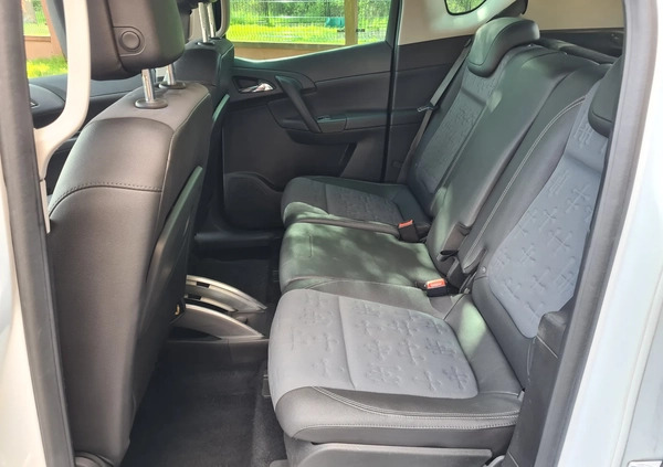 Opel Meriva cena 19900 przebieg: 197654, rok produkcji 2011 z Poręba małe 154